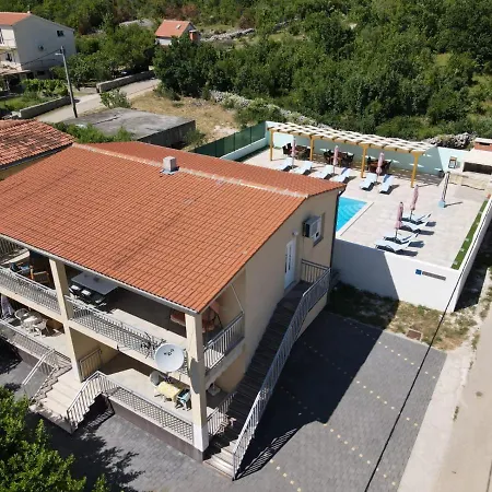 Galic 아파트