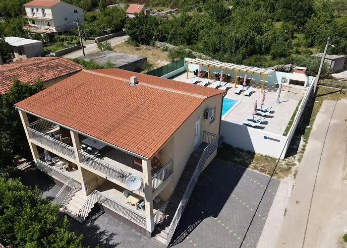 Galic شقة