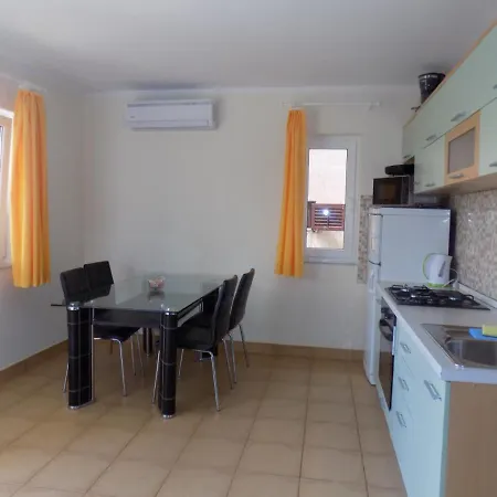 Galic Apartamento Maslenica